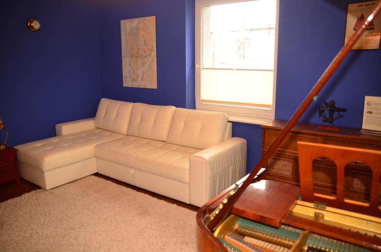 Apartament Dark Amber- 3 Rooms Grand Piano ชวีโนวิชแจ ภายนอก รูปภาพ
